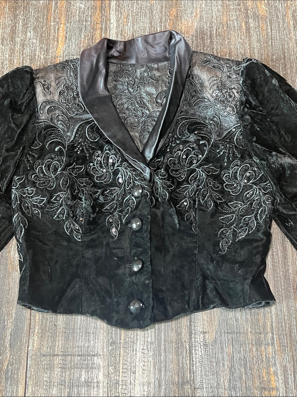 Vintage Black Embroidered Velvet Blazer with Satin Shawl Collar - Gorgeous!